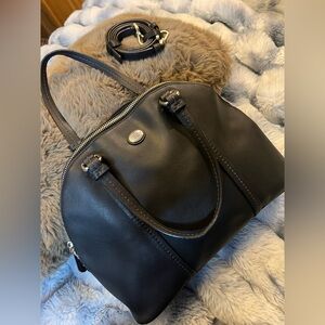 Coach Peyton Leather Cora Domed Satchel Style F25671 (Retail $326)